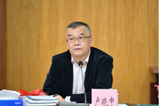 广东省口腔医院的杰出代表，陈伟明医师